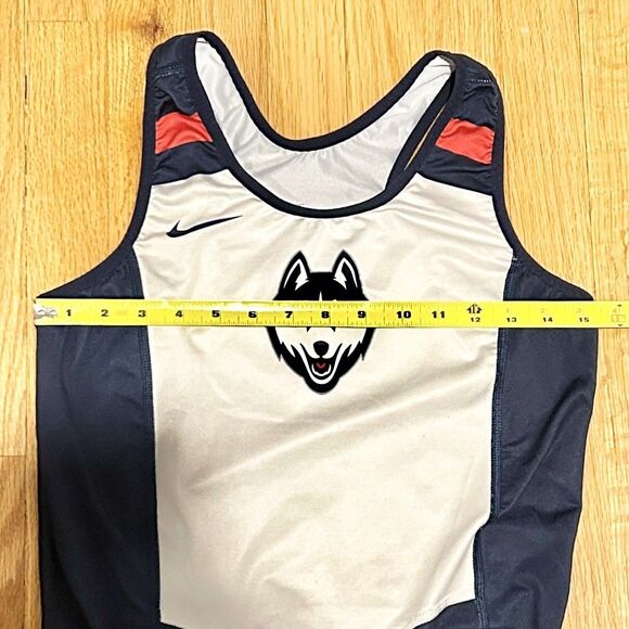 Nike Team Issued UConn Huskies Men’s Size M-L CAA Blue White Speedsuit Singlet - Picture 6 of 8